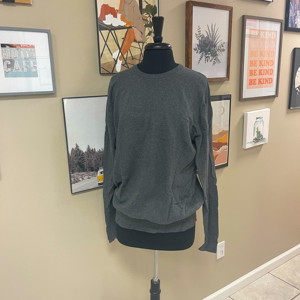 Men’s Gray Sweater